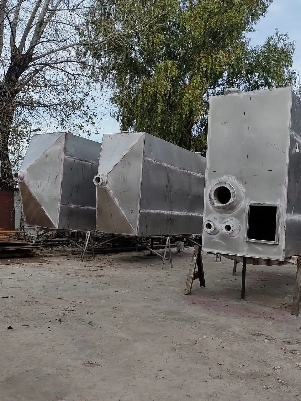Registro técnico de inspección por líquidos penetrantes: Tk industriales acero inoxidable tolva rectangular liquidos ecoendi