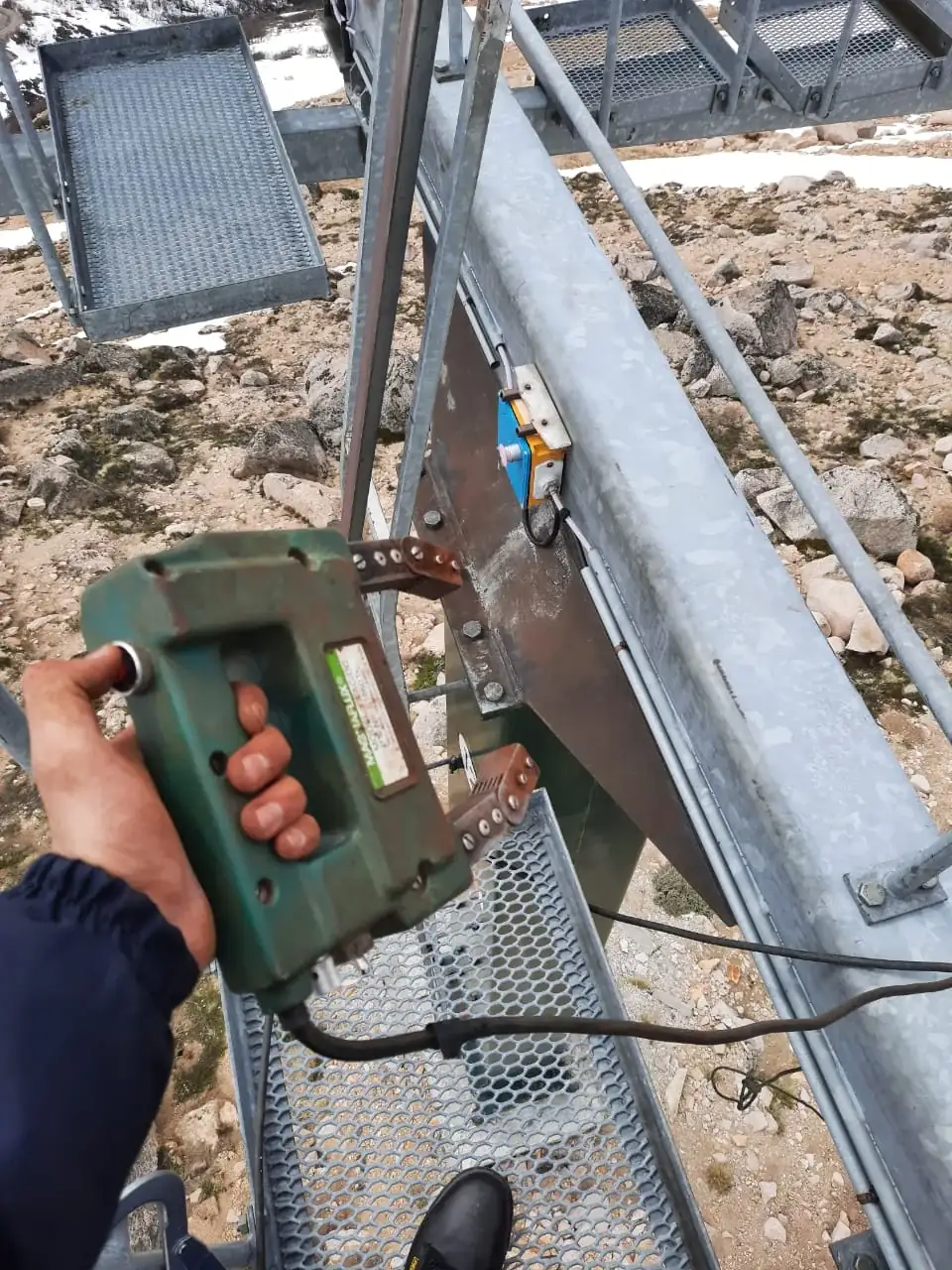 Registro técnico de inspección por partículas magnéticas: Pm yugo magnaflux ensayo particulas magneticas ecoendi